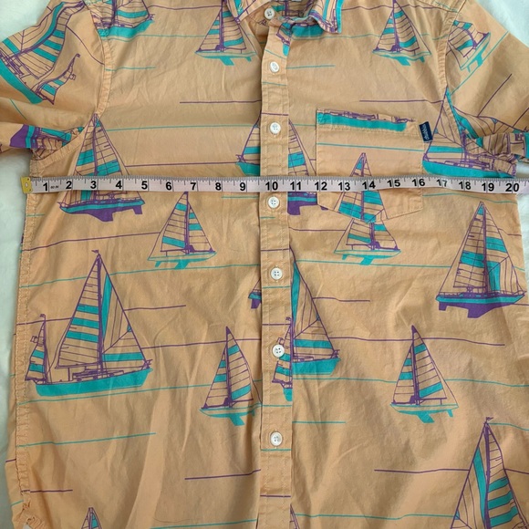 Chubbies Short Sleeve Button Down Shirt Nautical Sailboat - Picture 8 of 11